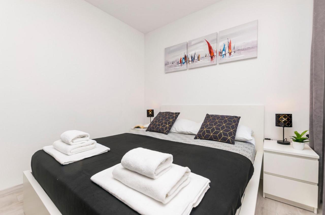 Apartments And Rooms Adriatic Suites Šibenik Exteriér fotografie