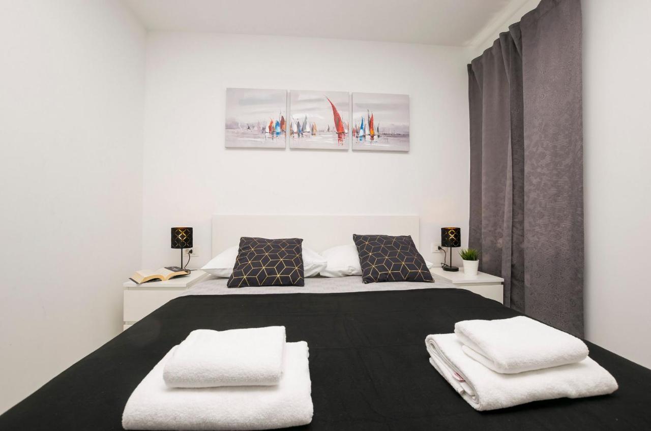 Apartments And Rooms Adriatic Suites Šibenik Exteriér fotografie